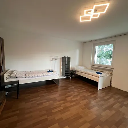 Monteurswohnung 8p Apartamento *