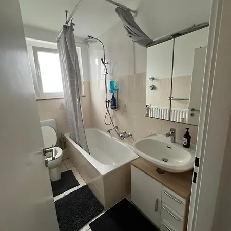 Monteurswohnung 8p *